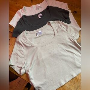 Neutral Divided H&M basic crop tops